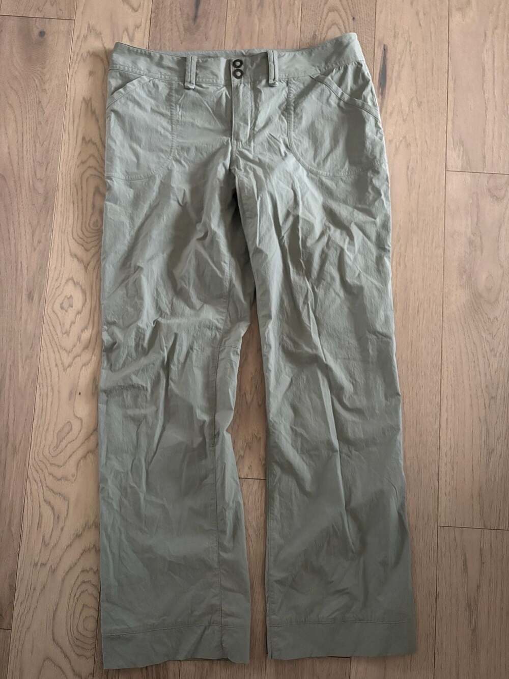 Arc'teryx Hiking Pants Sage Green Size 12/14